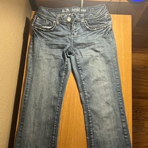LA idol jeans